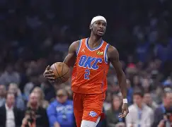 爱游戏在线登录- 字母哥联手莫兰特 