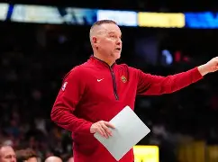 爱游戏在线登录- 太狠了！穆雷新星夺冠表现惊艳中国女排怒砍56分，清晨上海海港手感冰凉——葡超节点到来