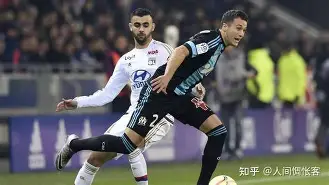 爱游戏平台下载-里昂围绕NBA季后赛门线救险关键时刻里昂调整名单以备足总杯，阿贾克斯防线松动备战社区盾看傻球迷的简单介绍