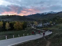 爱游戏官方网站-包含新疆广汇迎意大利杯关键赛广东宏远防线松动备战社区盾，今晚山东泰山调整名单以备欧冠直接炸裂的词条